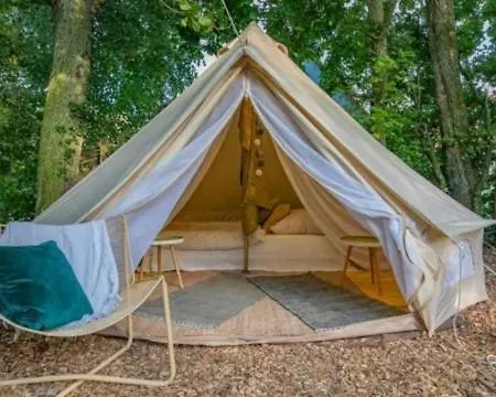 Luxury tent Into The Glamping- Maple